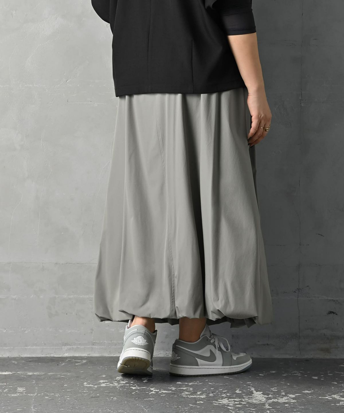 着用イメージ 163cm グレー