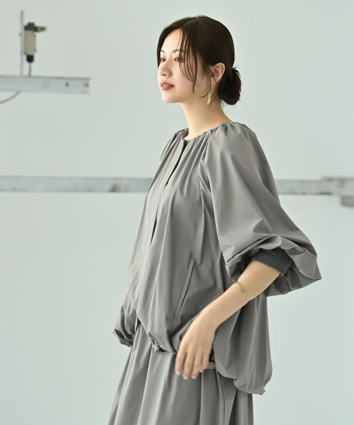着用イメージ 172cm グレー