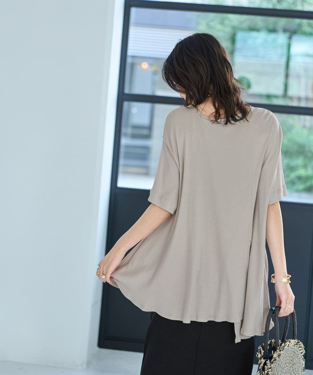 着用イメージ 167cm　グレージュ