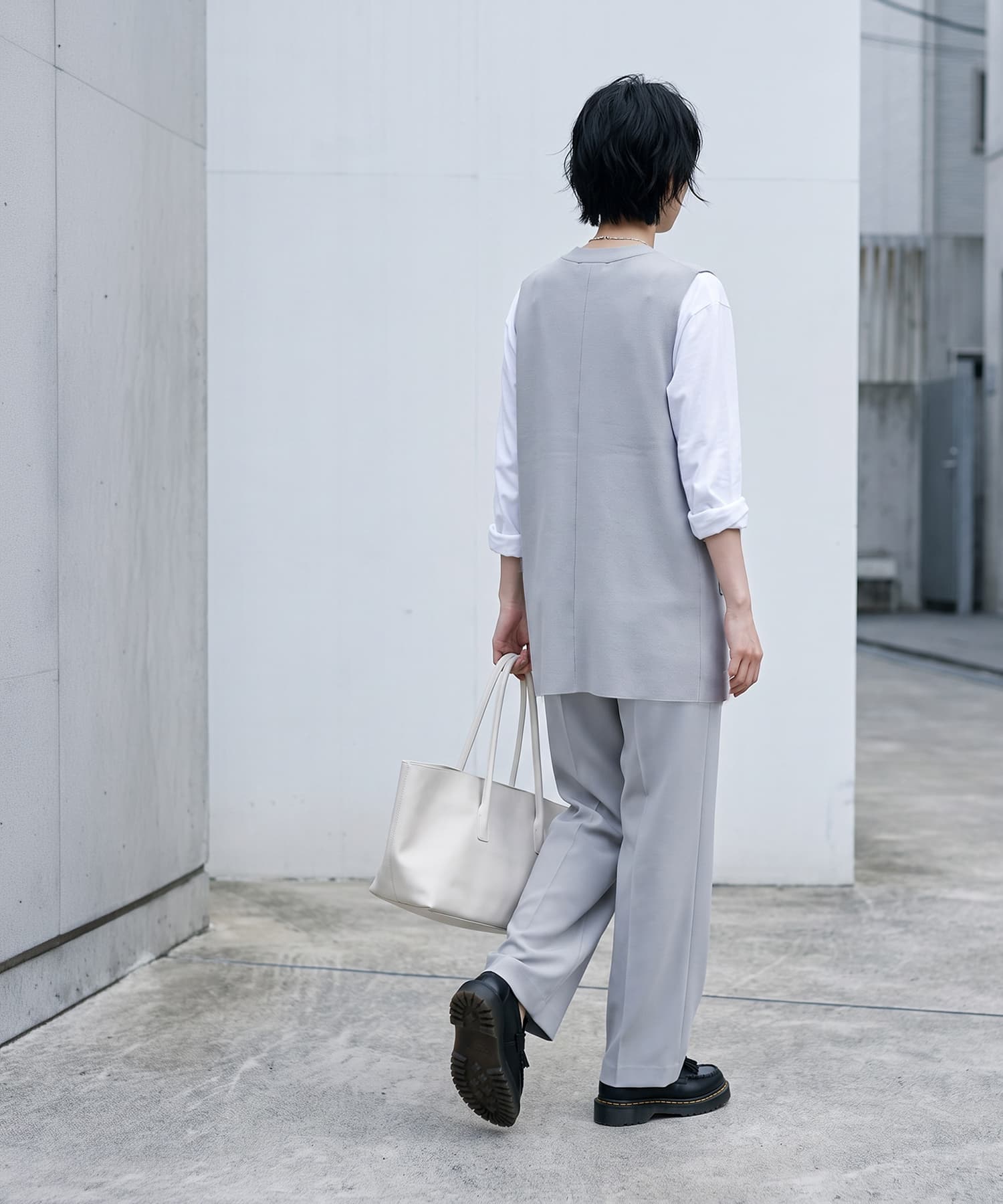 着用イメージ 172cm グレー
