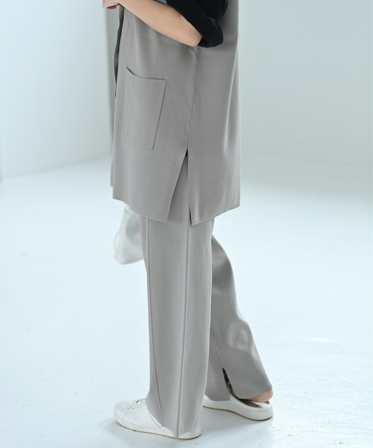 着用イメージ 172cm グレー