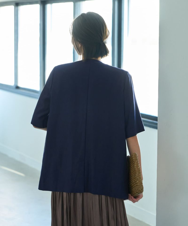 微シボハーフスリーブノーカラージャケット | おしゃれな大人