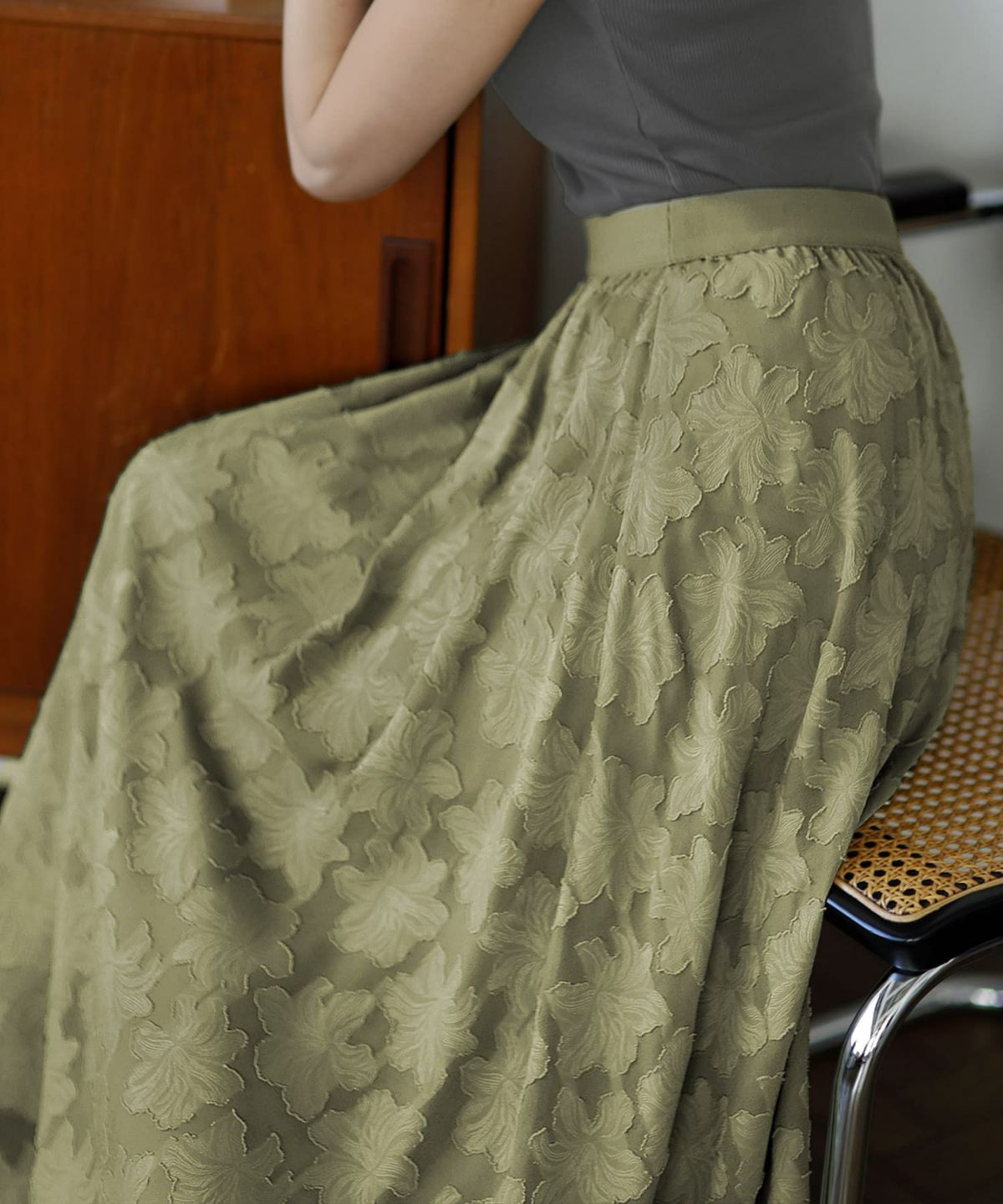 着用イメージ 166㎝　02サイズ　カーキ