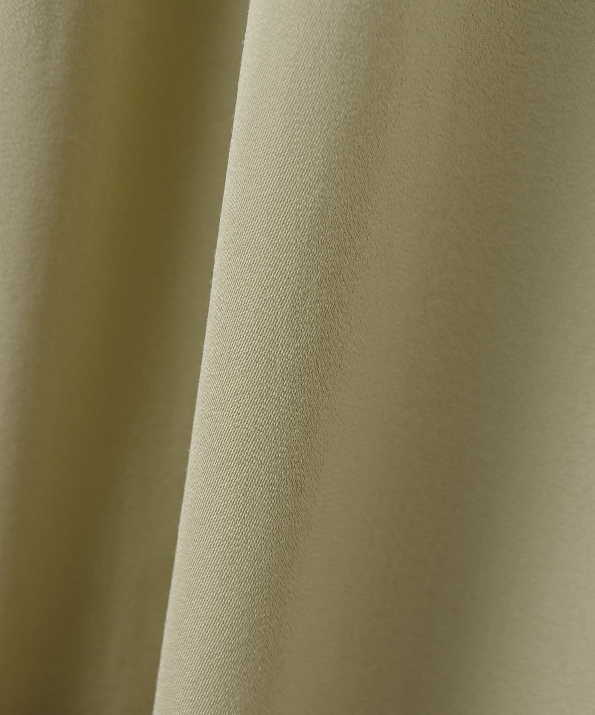 ライトグリーン