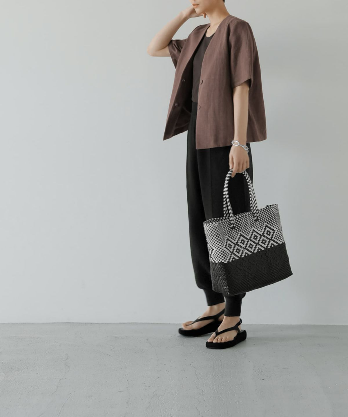 着用イメージ 168cm スモーキーブラウン