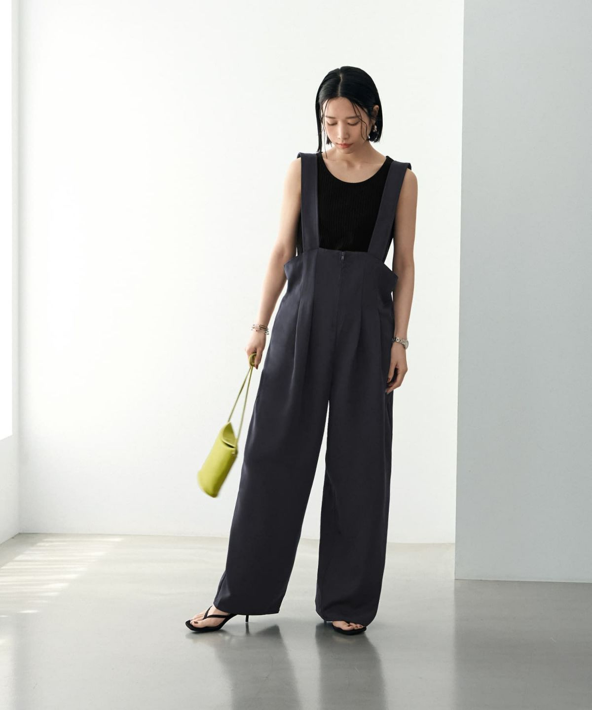 着用イメージ 165cm 02サイズ チャコール