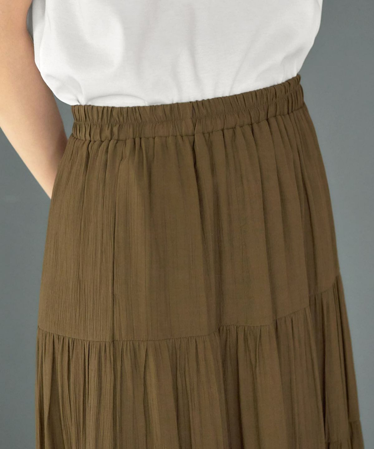 着用イメージ 167cm 02サイズ ダークゴールド