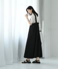 ベージュ