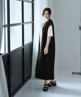 オフホワイト×ブラック
