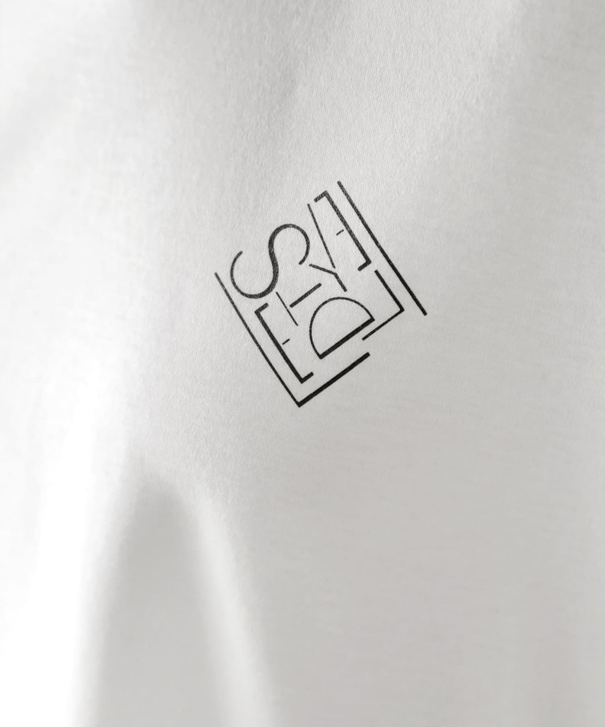 着用イメージ 167cm  ホワイト