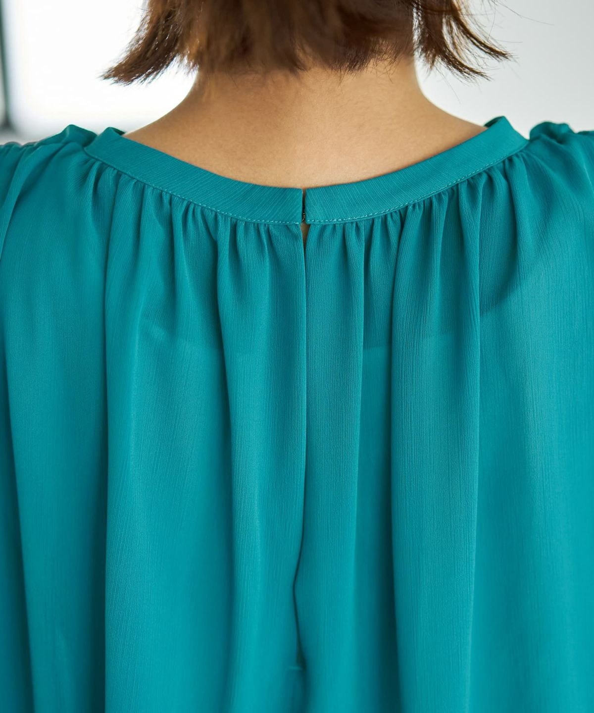 着用イメージ 167cm シアン