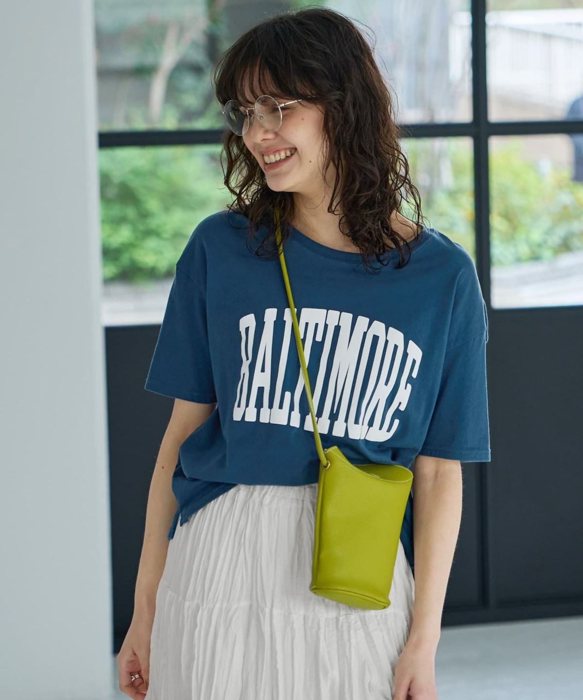 スモーキーブルー