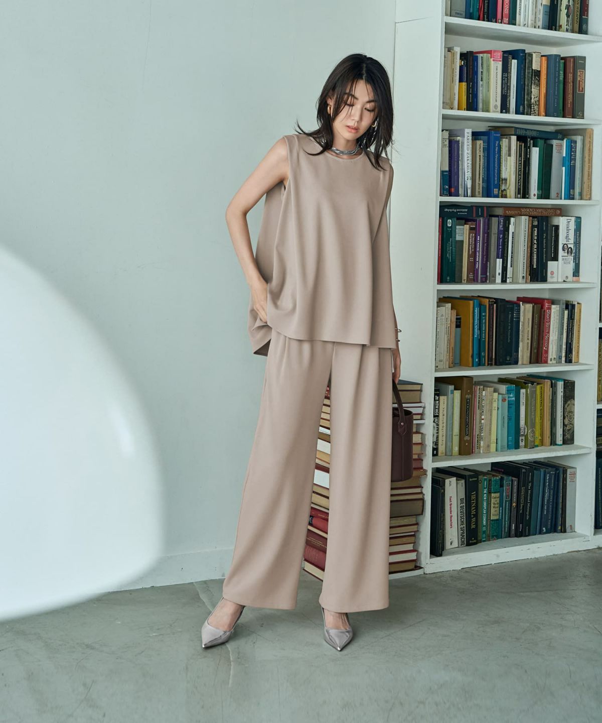 着用イメージ 166cm　Sサイズ　グレイッシュベージュ