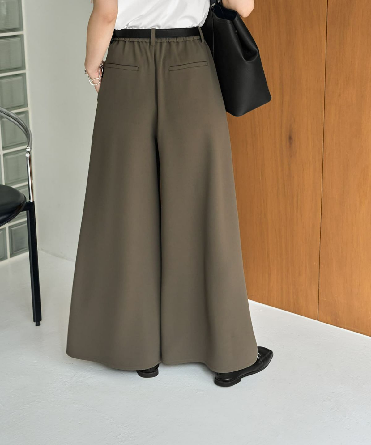 着用イメージ 166㎝　02サイズ　グレイッシュカーキ