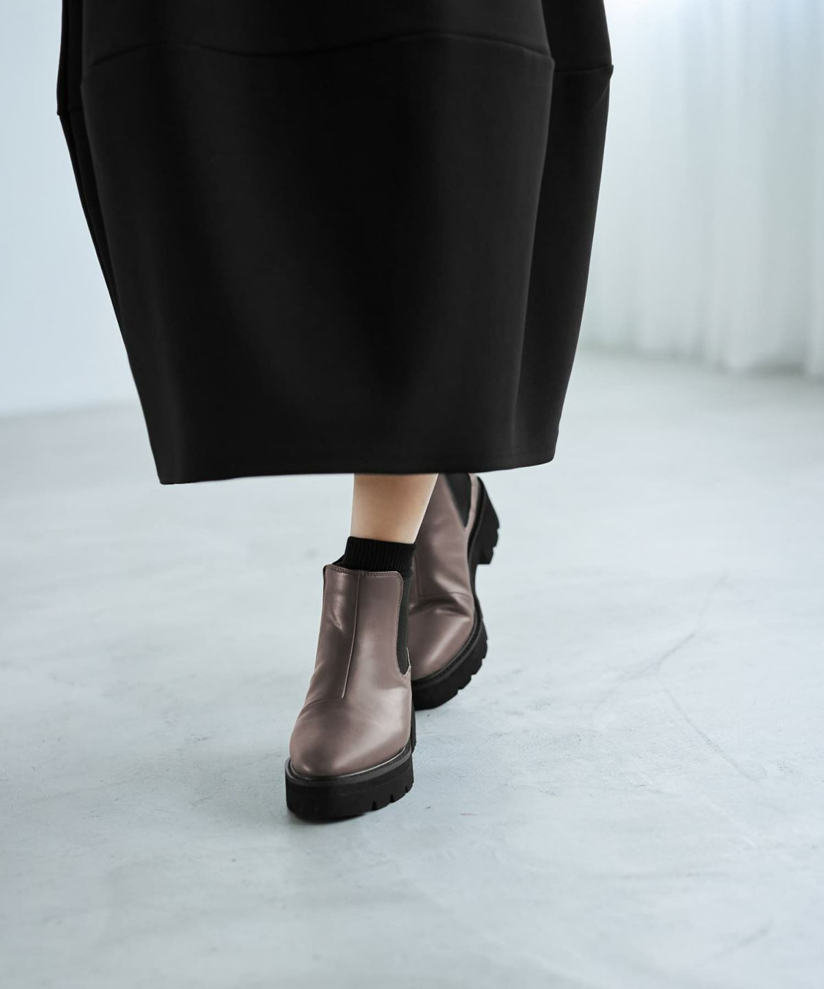 セピアブラウン