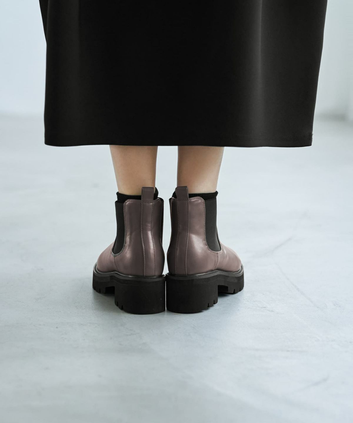 セピアブラウン