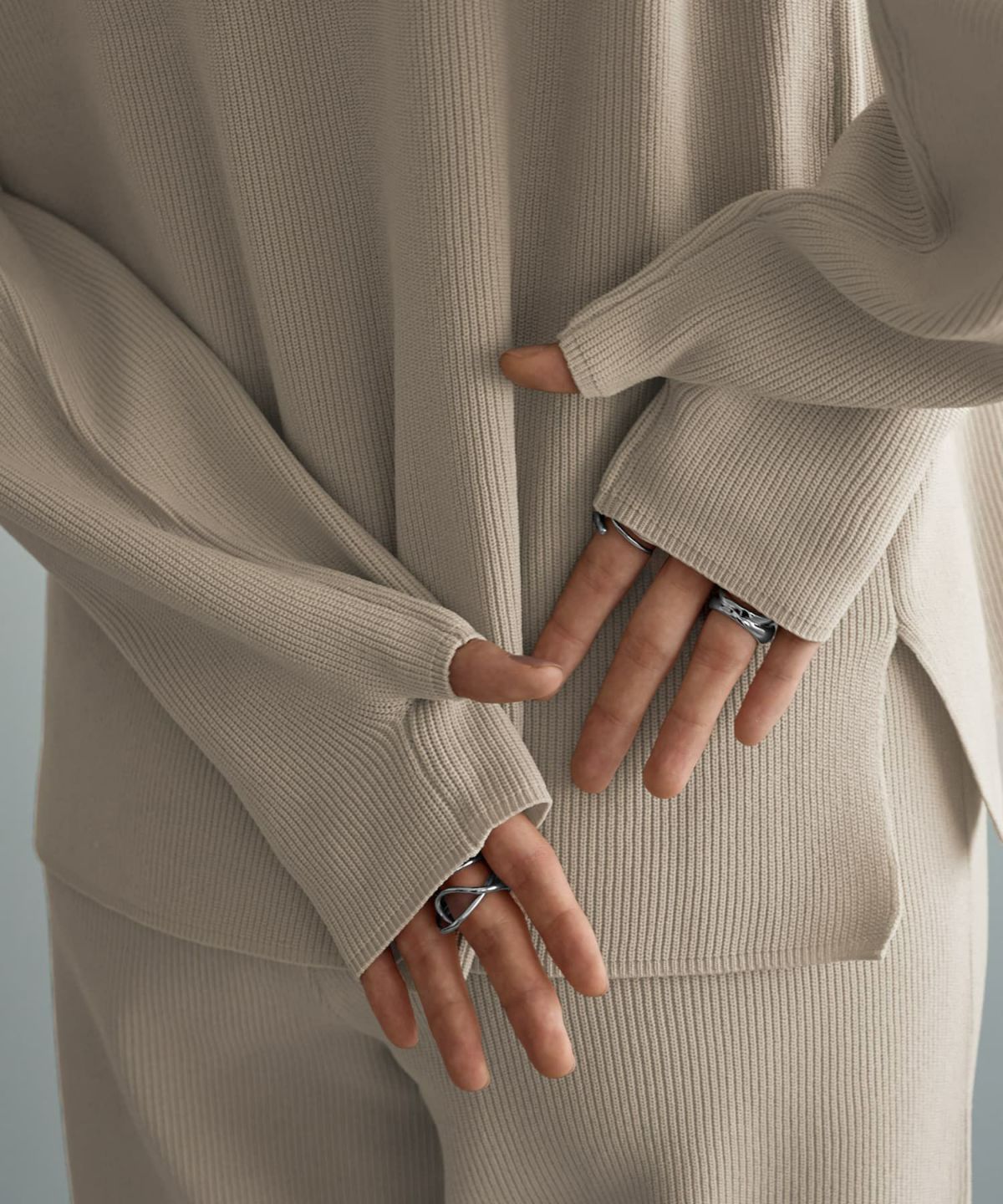 着用イメージ 167cm グレージュ