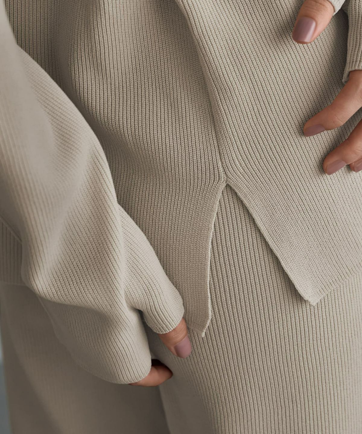 着用イメージ 167cm グレージュ