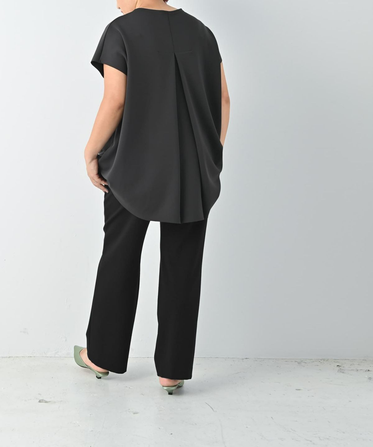 着用イメージ 163cm スミクロ