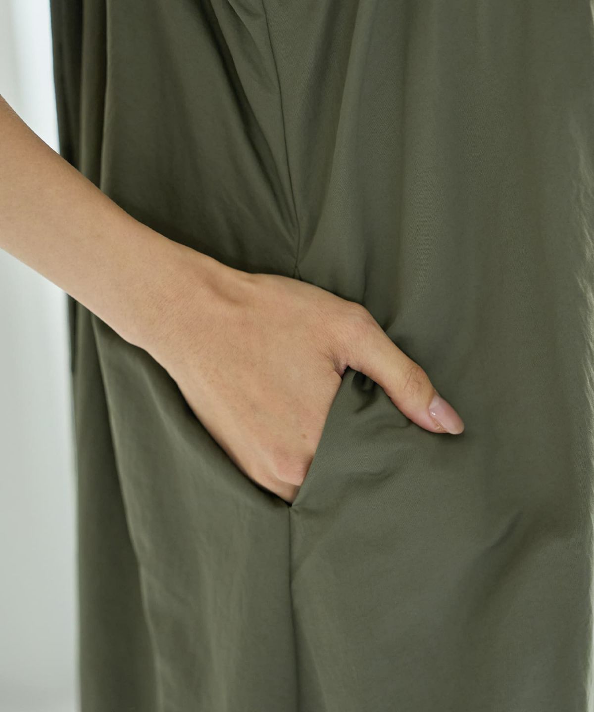 着用イメージ 164cm 02サイズ カーキ