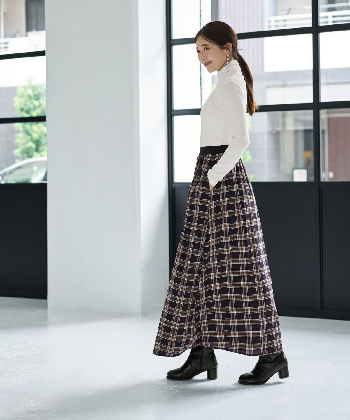 着用イメージ 166cm ホワイト