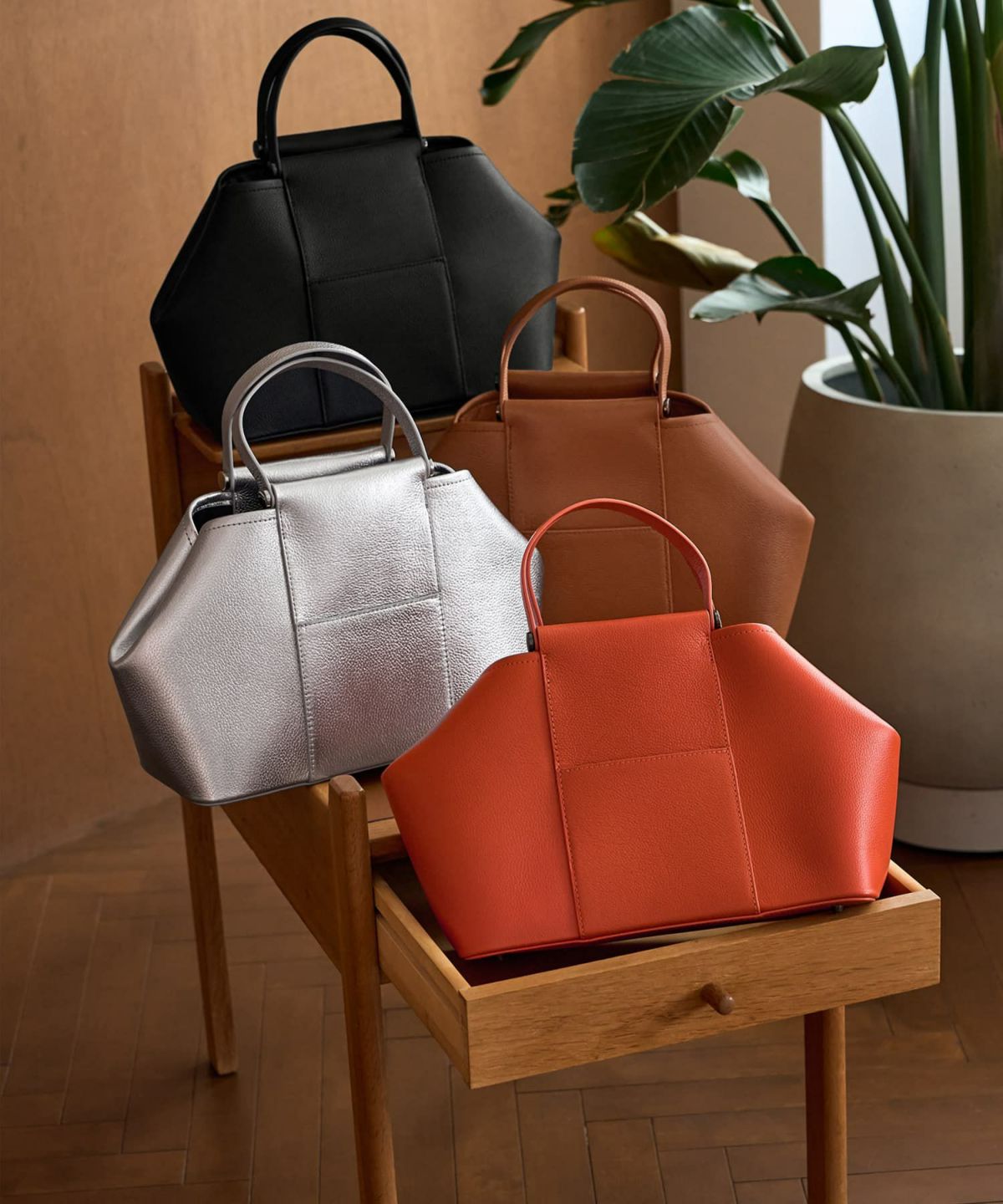 【DRESSDEN】レザーバッグ／M-01