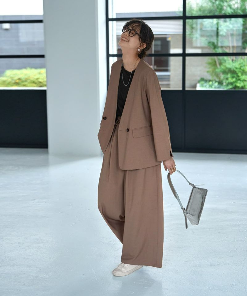 軽量ノーカラージャケット | おしゃれな大人レディース