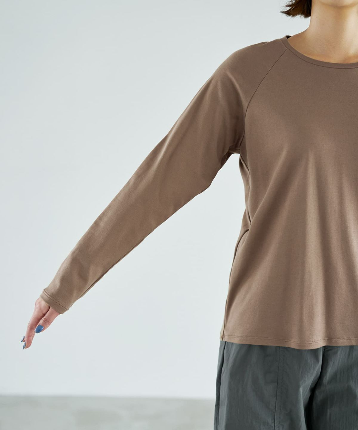 着用イメージ 167cm オリーブベージュ