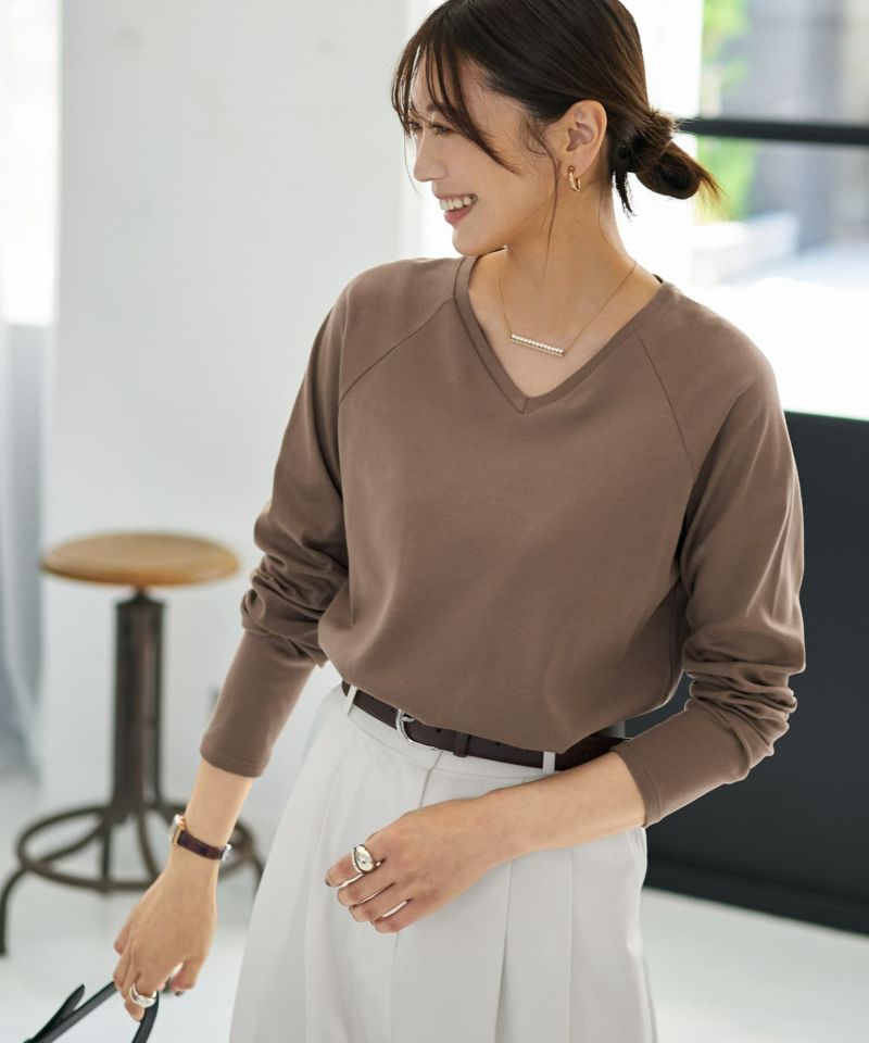 ものづくりJAPAN】MeltyスムースVネックロングTシャツ