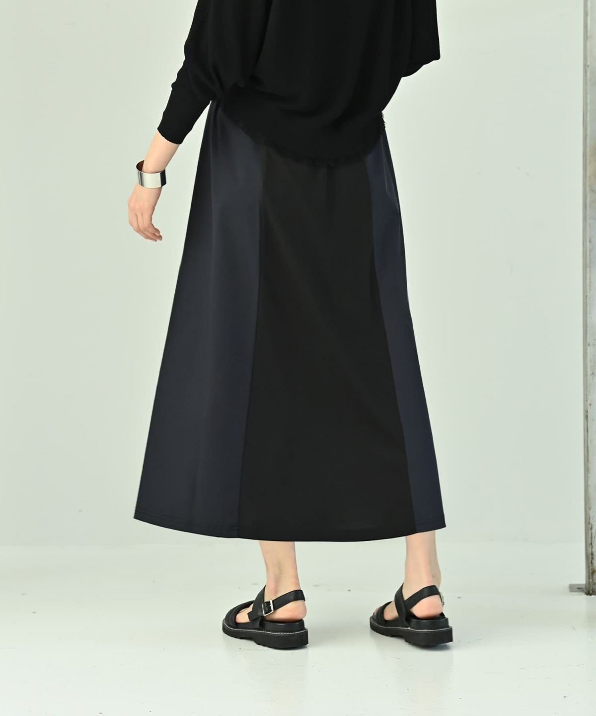 着用イメージ 172cm ブラック×ネイビー