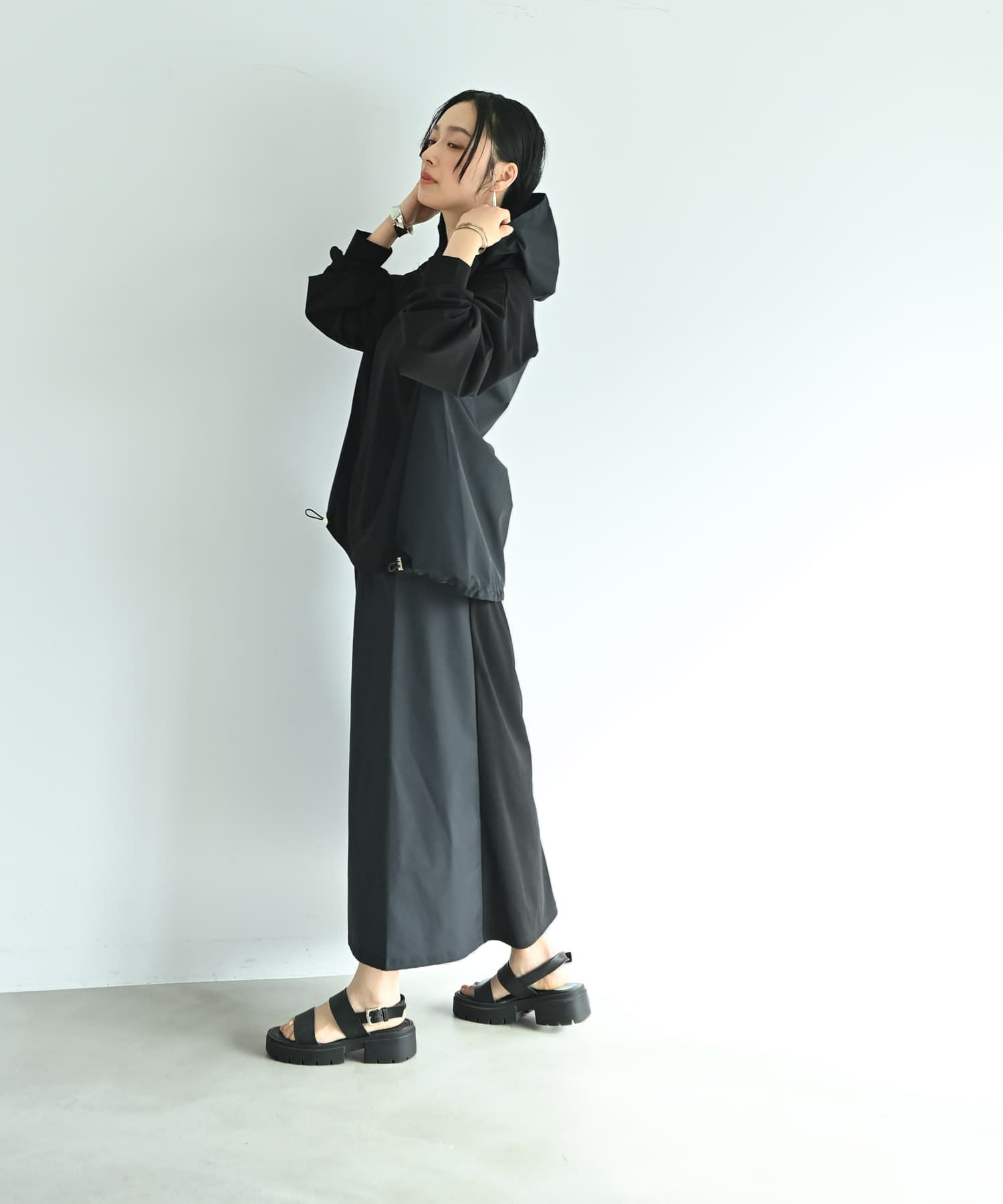 着用イメージ 167cm ブラック×ネイビー