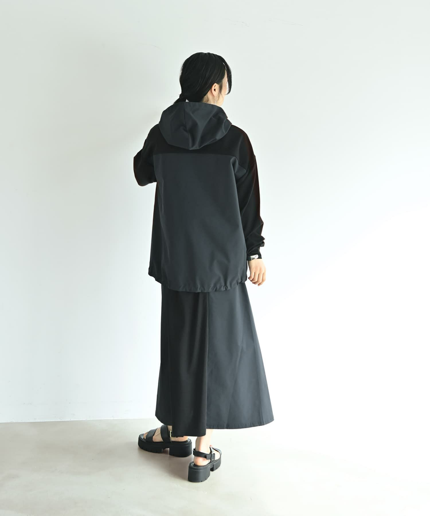 着用イメージ 167cm ブラック×ネイビー