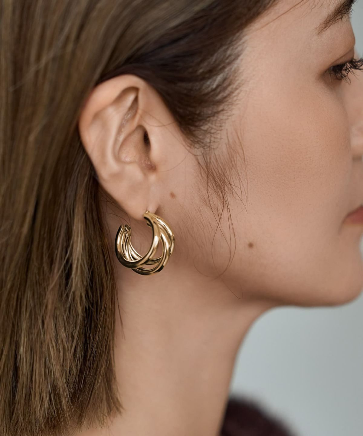 着用イメージ ゴールド