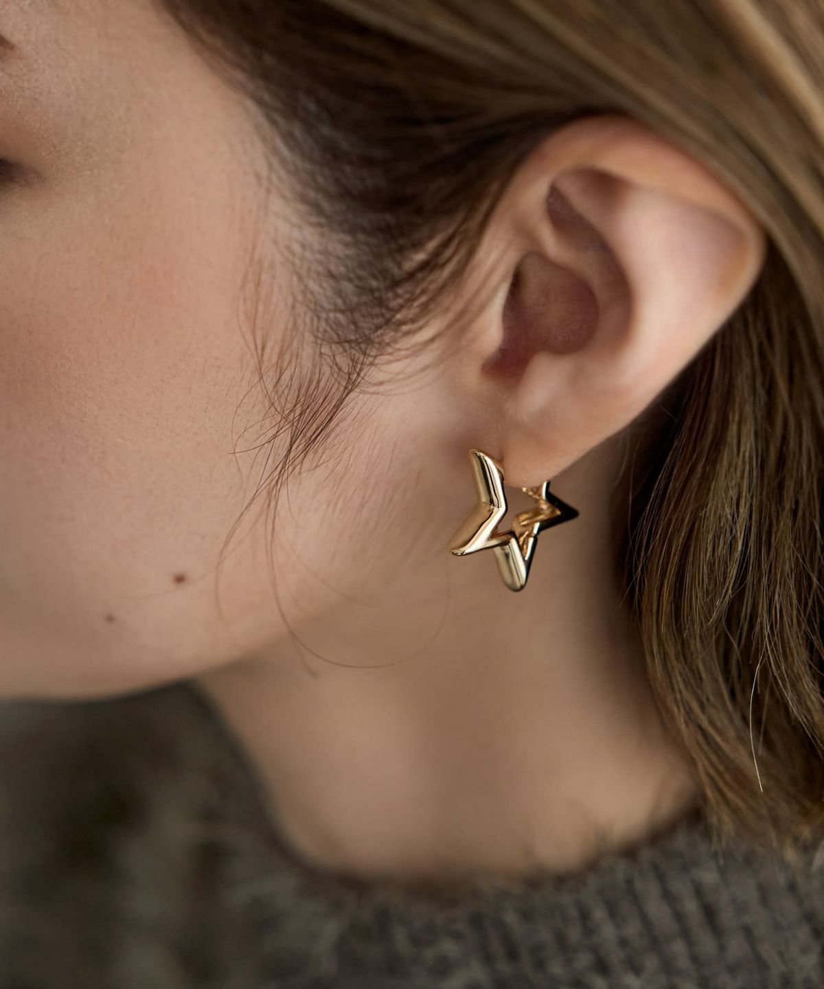 着用イメージ ゴールド