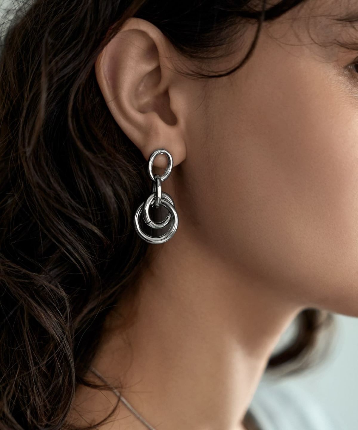 着用イメージ シルバー