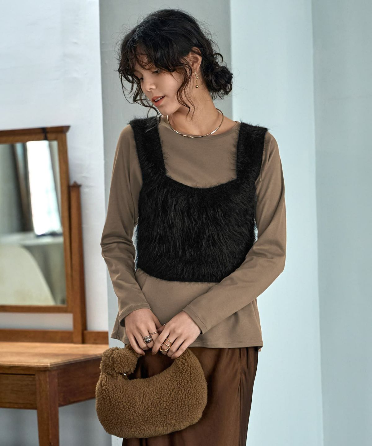 着用イメージ  ゴールド