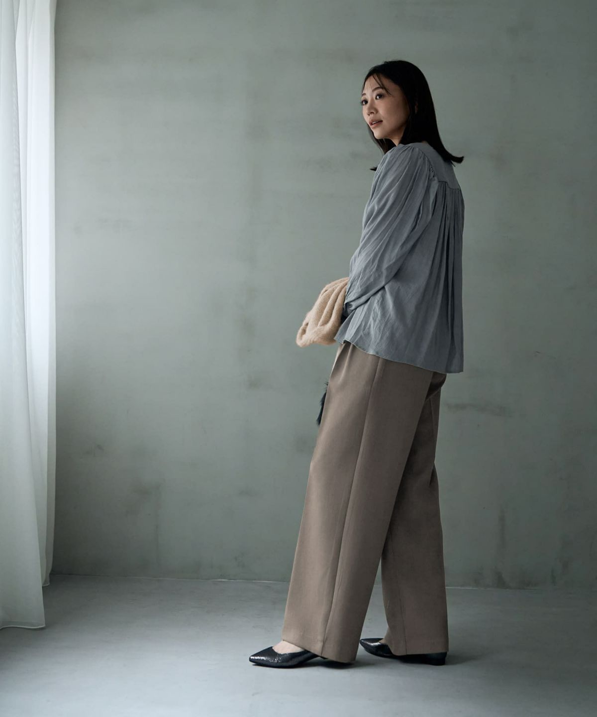 着用イメージ 166cm スモーキーブルー