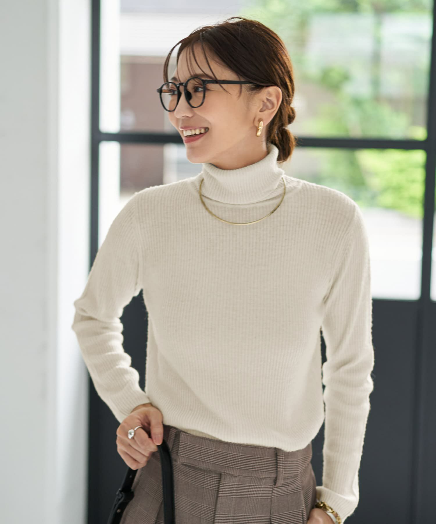 新品 23区 カシミヤ混タートルネックリブニット 大きいサイズ 46 白