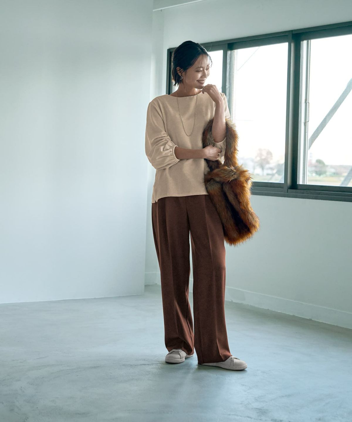 着用イメージ 167cm クリーム