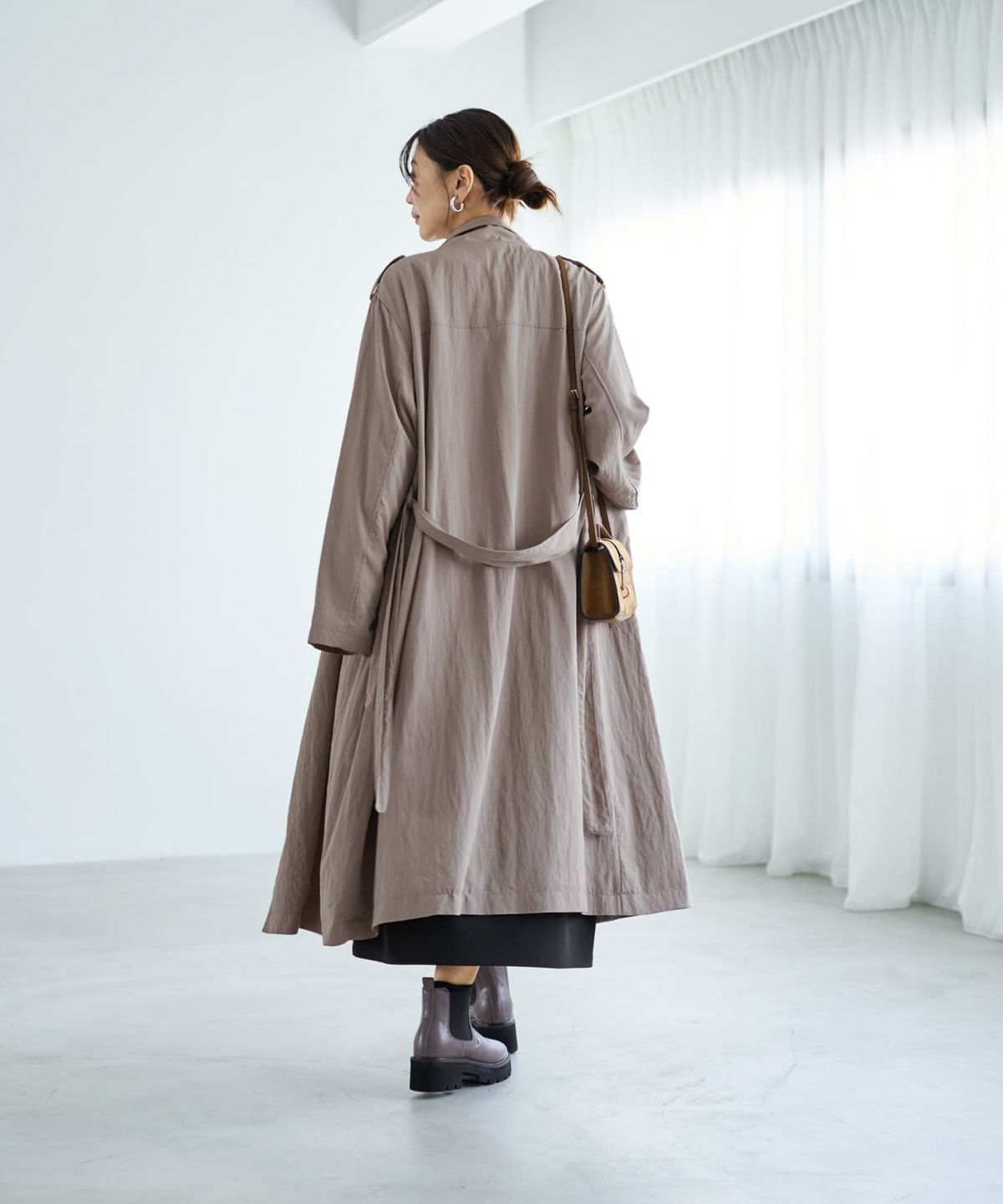 着用イメージ 166cm モカグレージュ