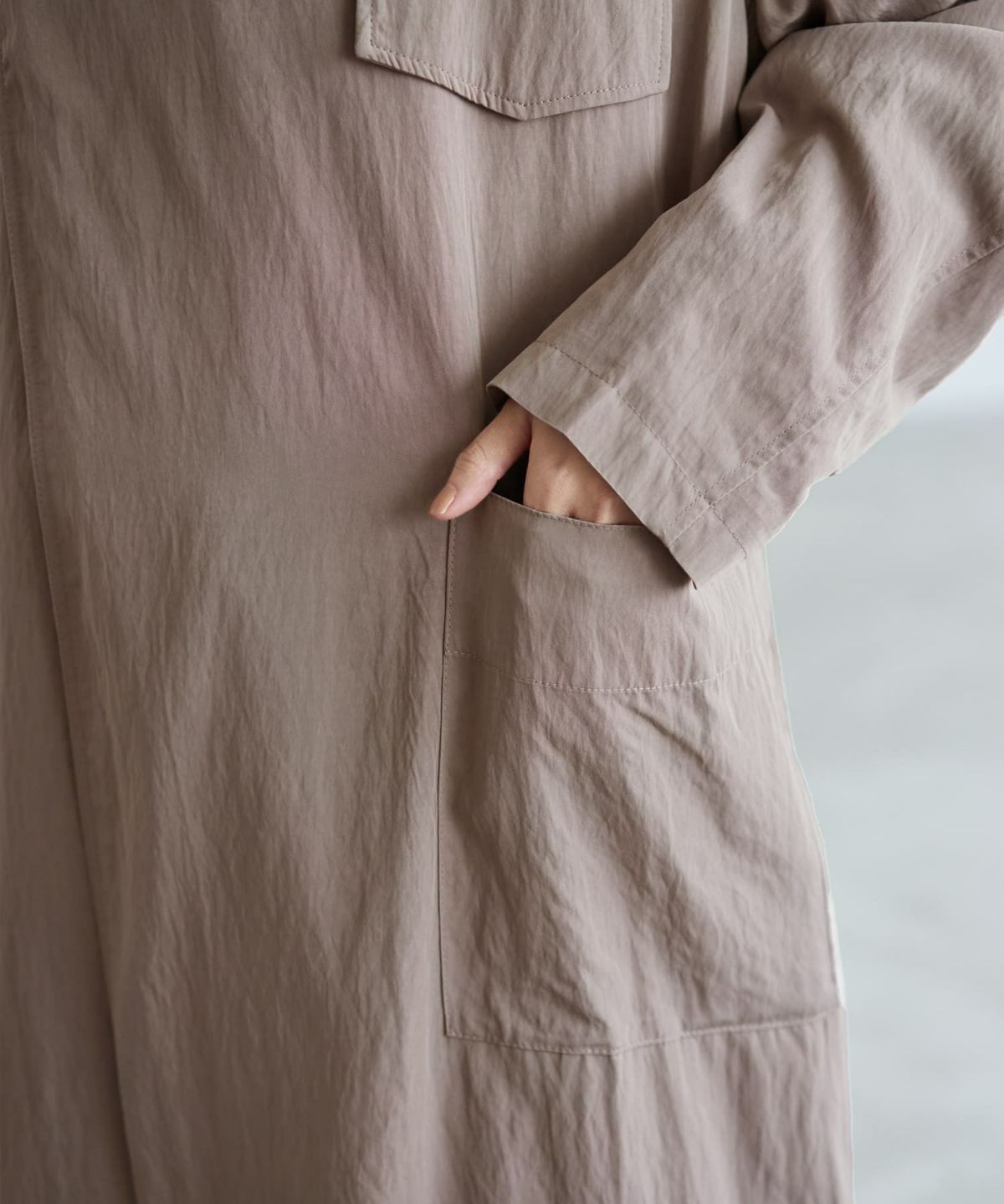 着用イメージ 166cm モカグレージュ