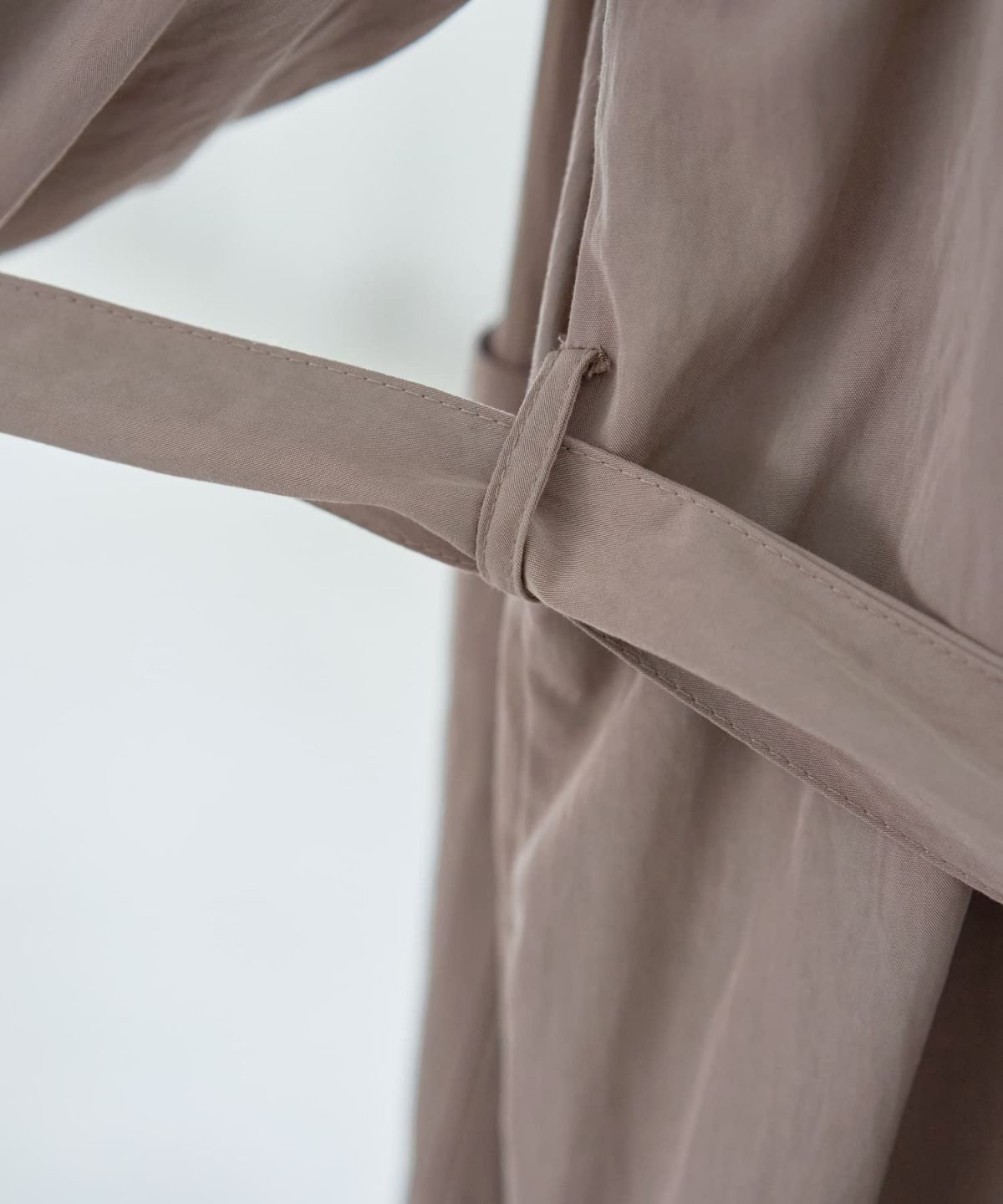 着用イメージ 166cm モカグレージュ