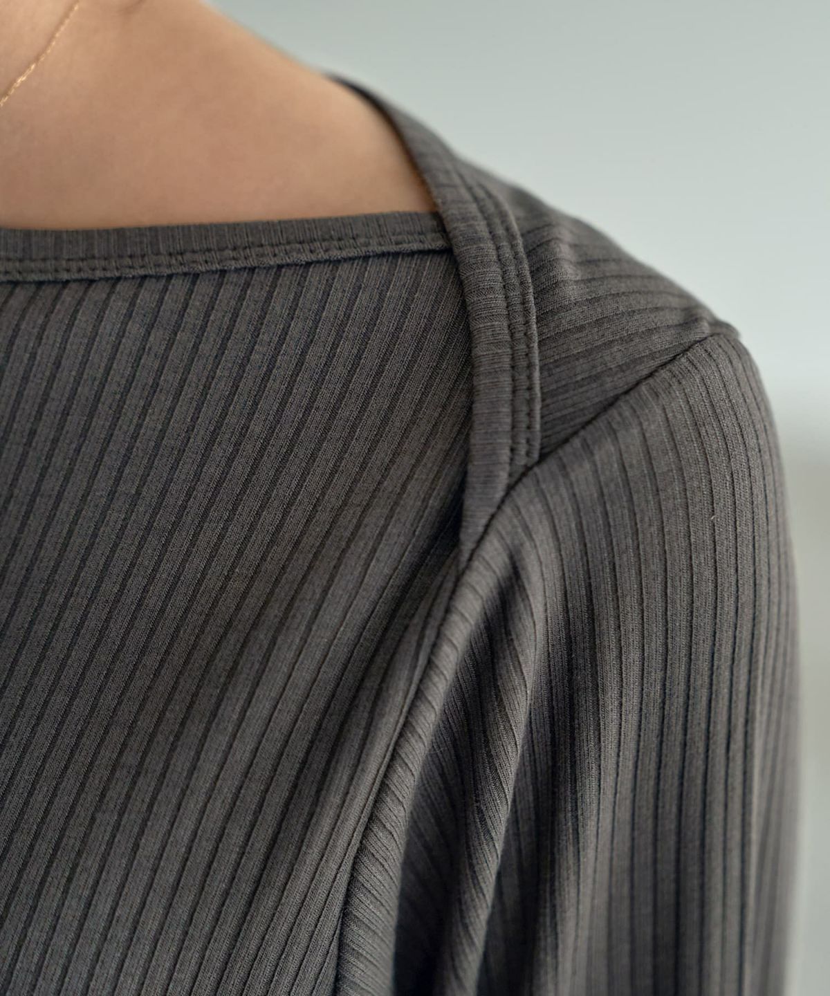 着用イメージ 167cm チャコール