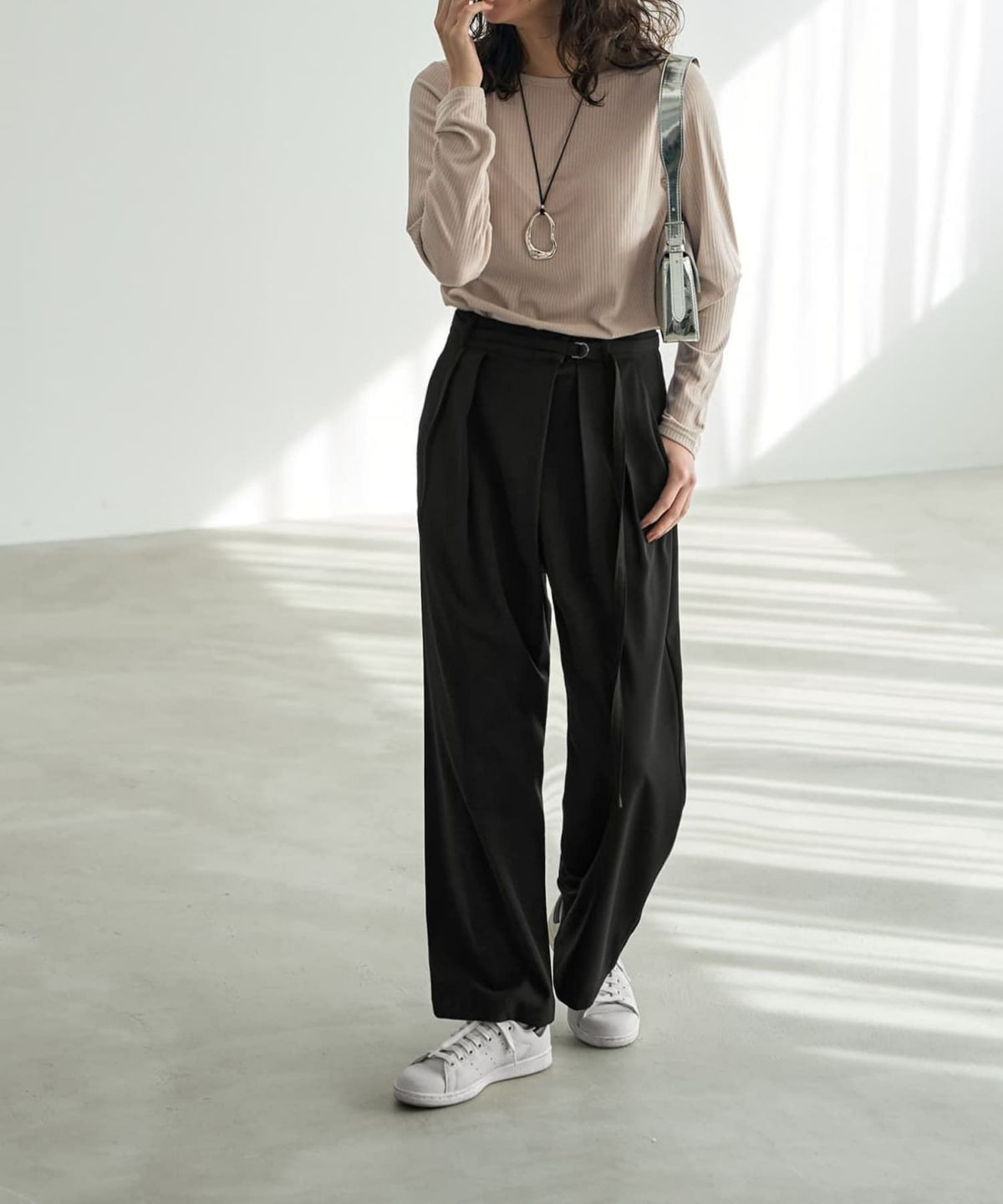 着用イメージ 167cm ライトベージュ