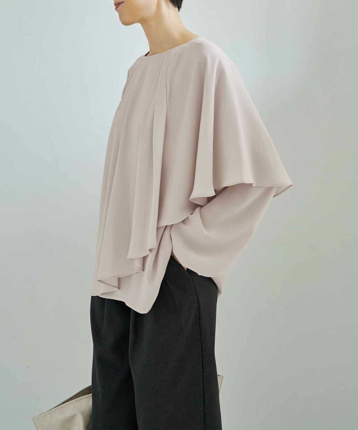 着用イメージ 167cm ライトベージュ