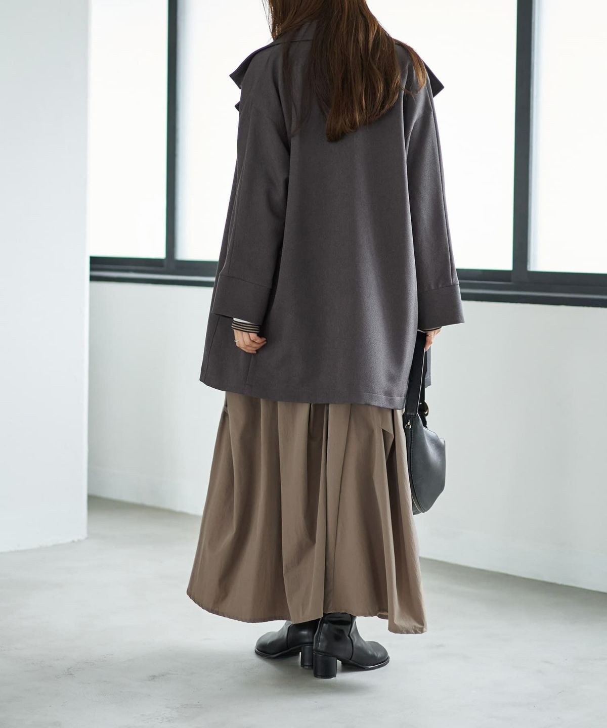 着用イメージ 166cm チャコール