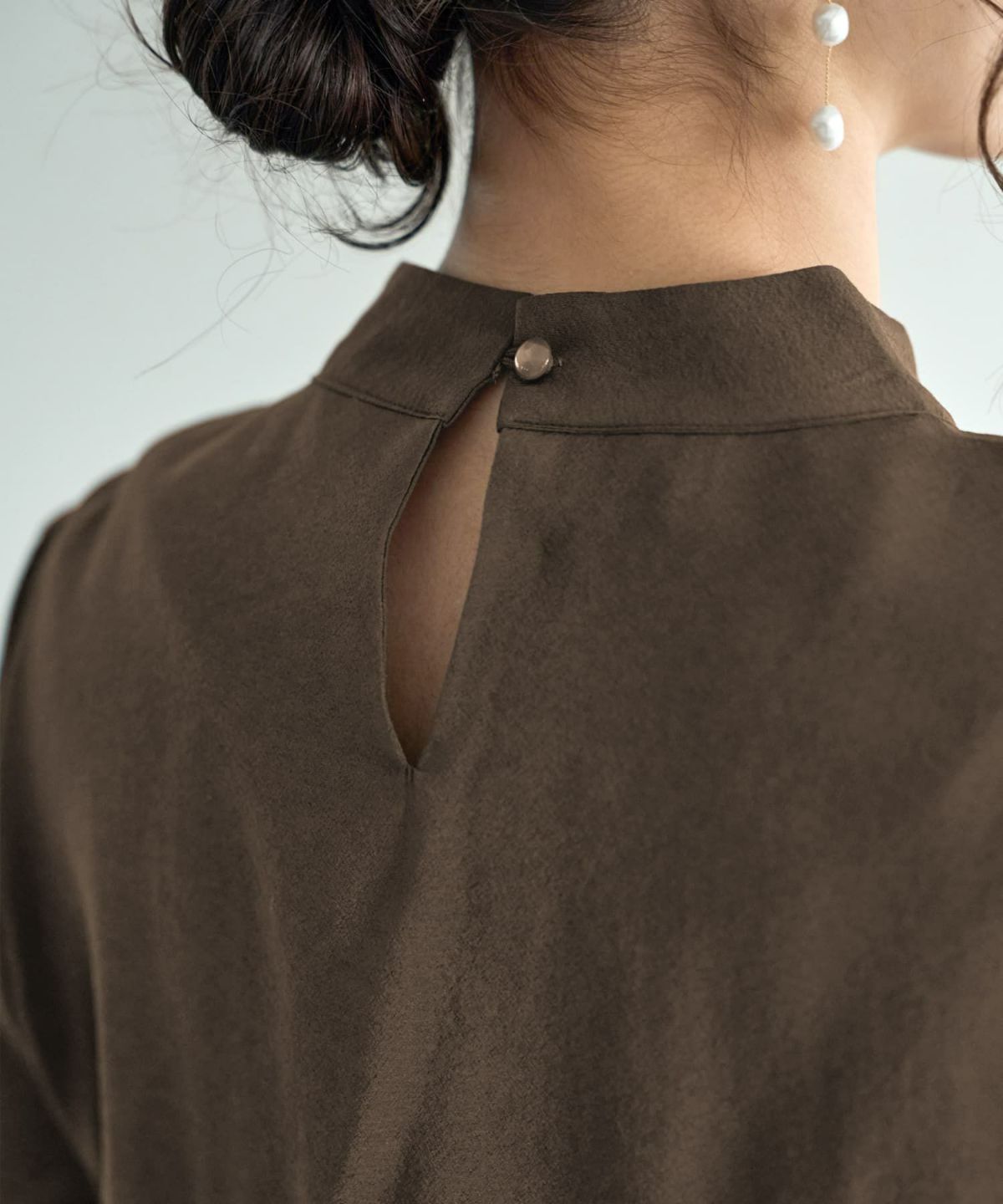 着用イメージ 167cm ブラウンカーキ