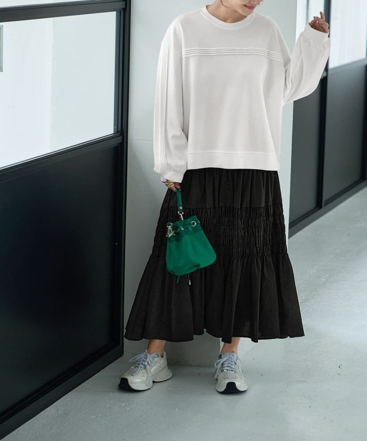 着用イメージ 167cm ホワイト