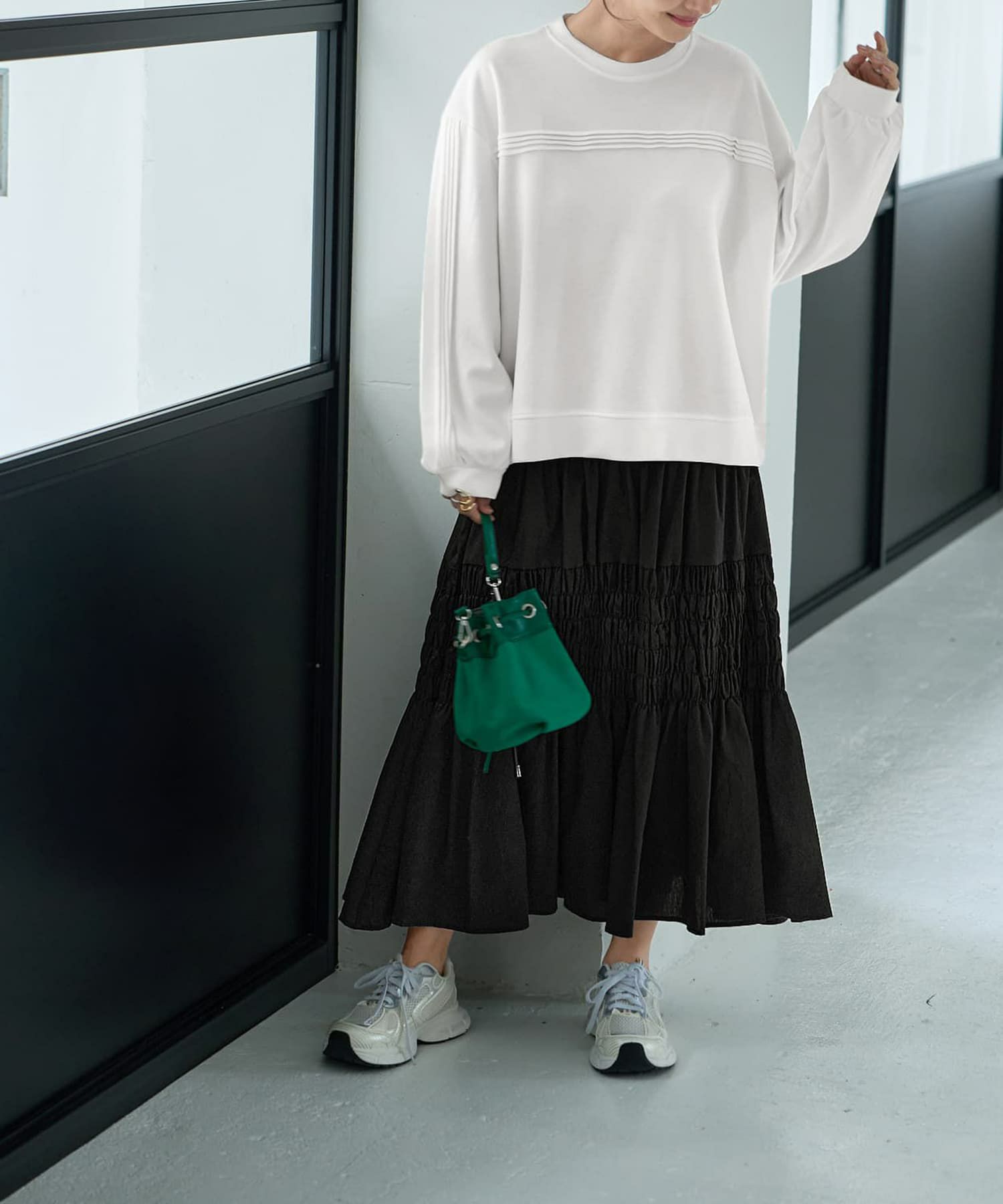 着用イメージ 167cm ホワイト
