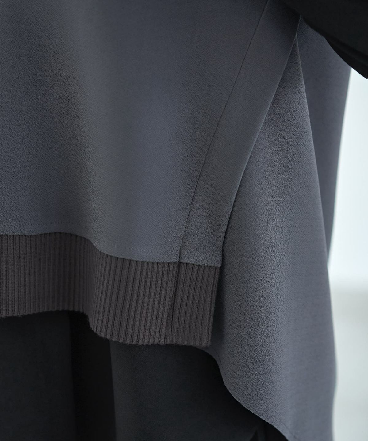 着用イメージ 166cm グレー